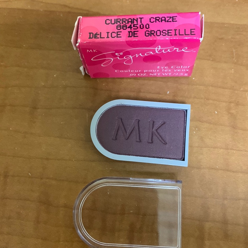 MK Currant Craze Signature Eye Color